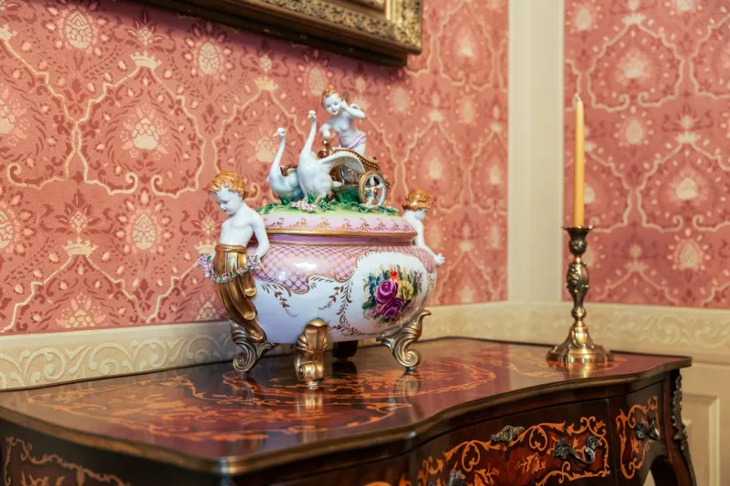 Šternberský salón